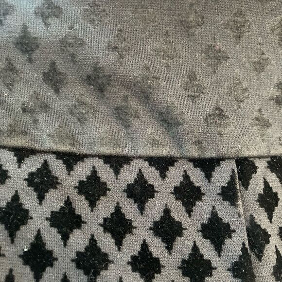 Crown & Ivy evening holiday black velvet patterned pull on pants w/ pockets❤️ - Picture 6 of 10